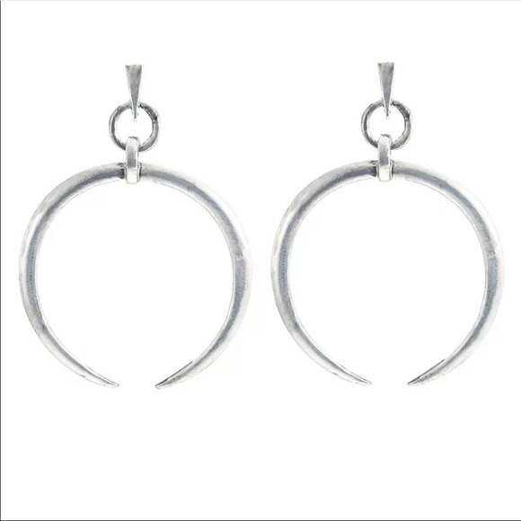 • Ingrid • Boho Moon Antique Style Earrings - Picture 5 of 7